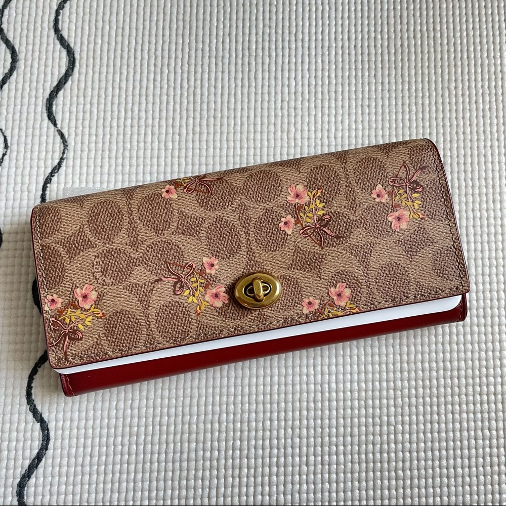 NWT Coach Wallet with Signature C Floral Print